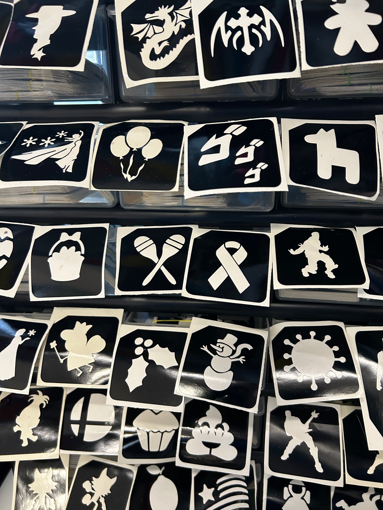 Stickers n Stencils